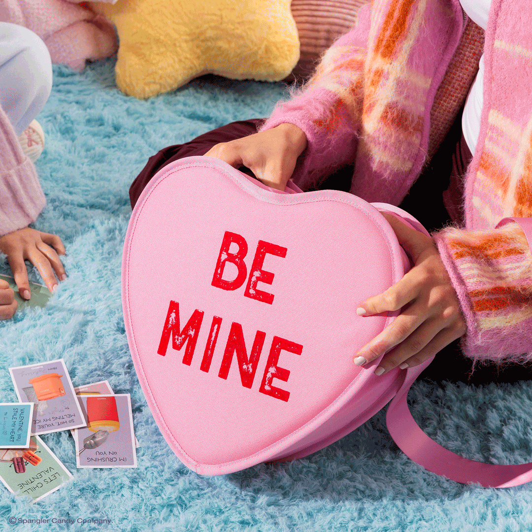 sweethearts-candies-be-mine-cooler-bag-m8 Sweethearts_NATIVE_PDP_Novelty-Tote_GIF.gif
